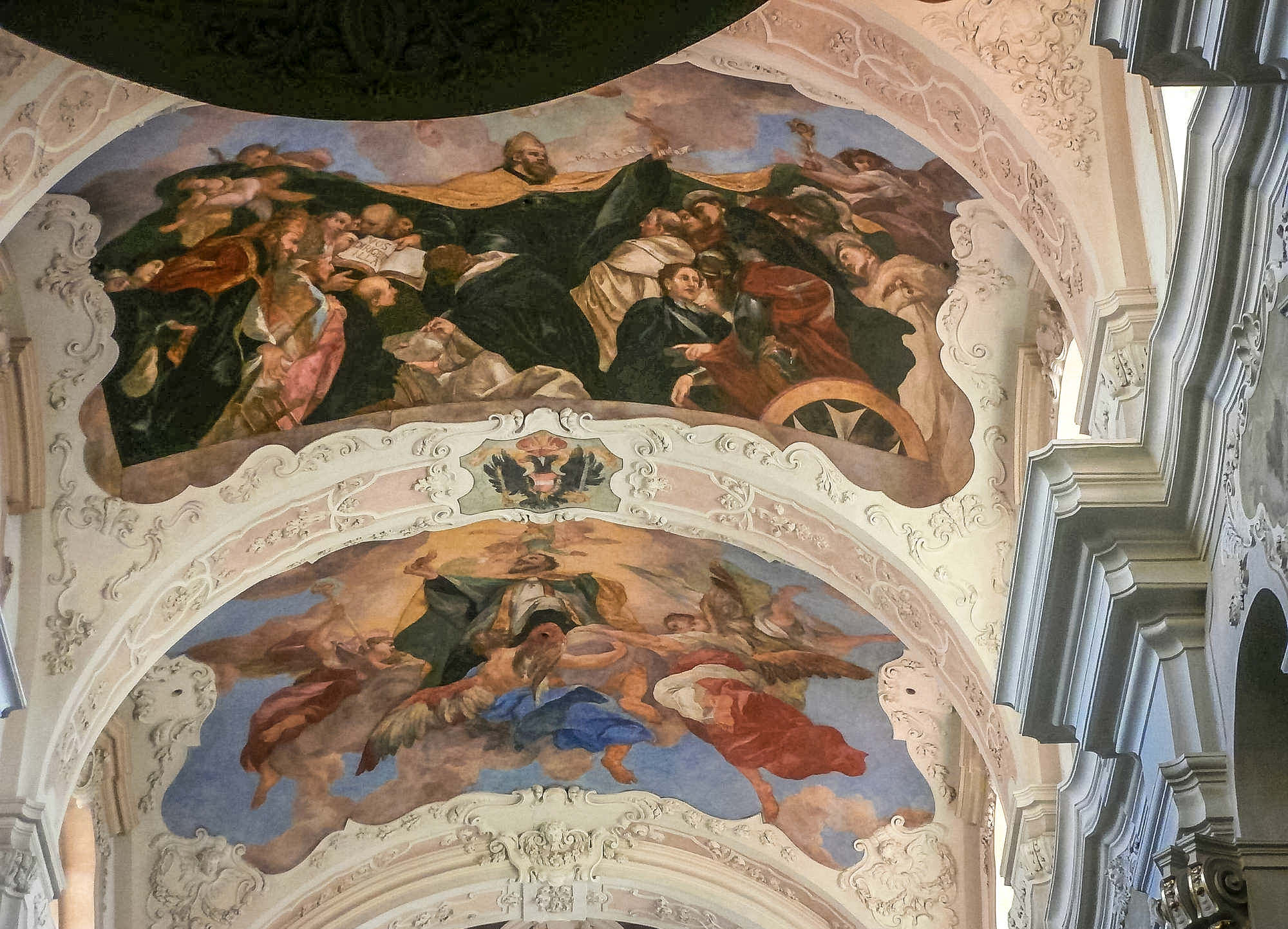 Плафонные фрески