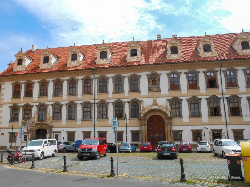 Вальдштейнский дворец (Valdštejnský palác)
