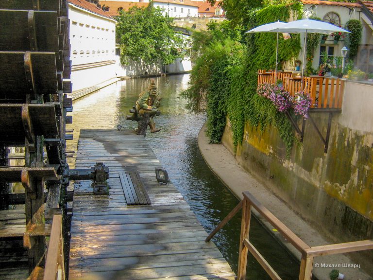 Романтичный канал Чертовка