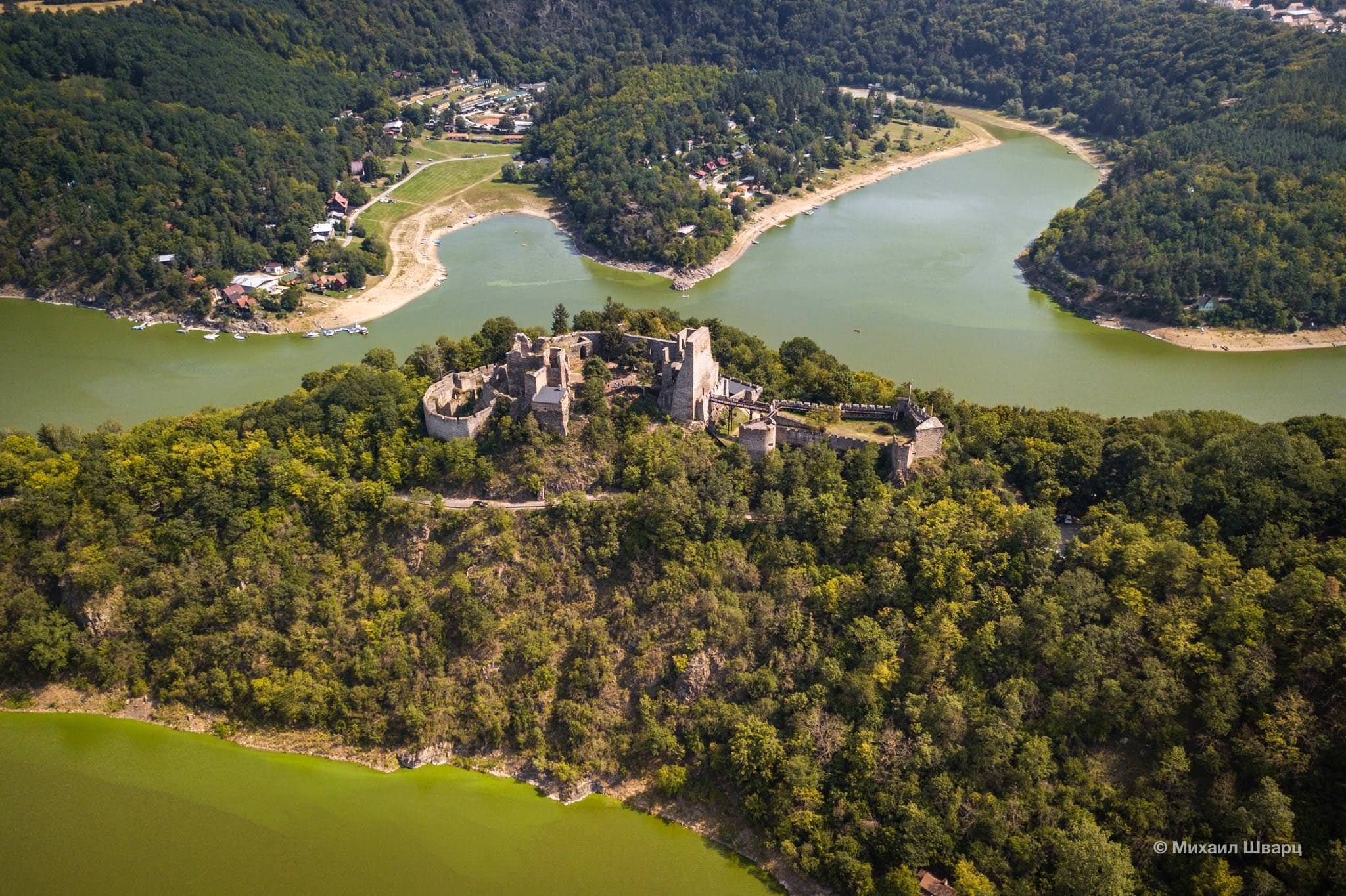 Замок Корнштейн (Cornštejn Castle)