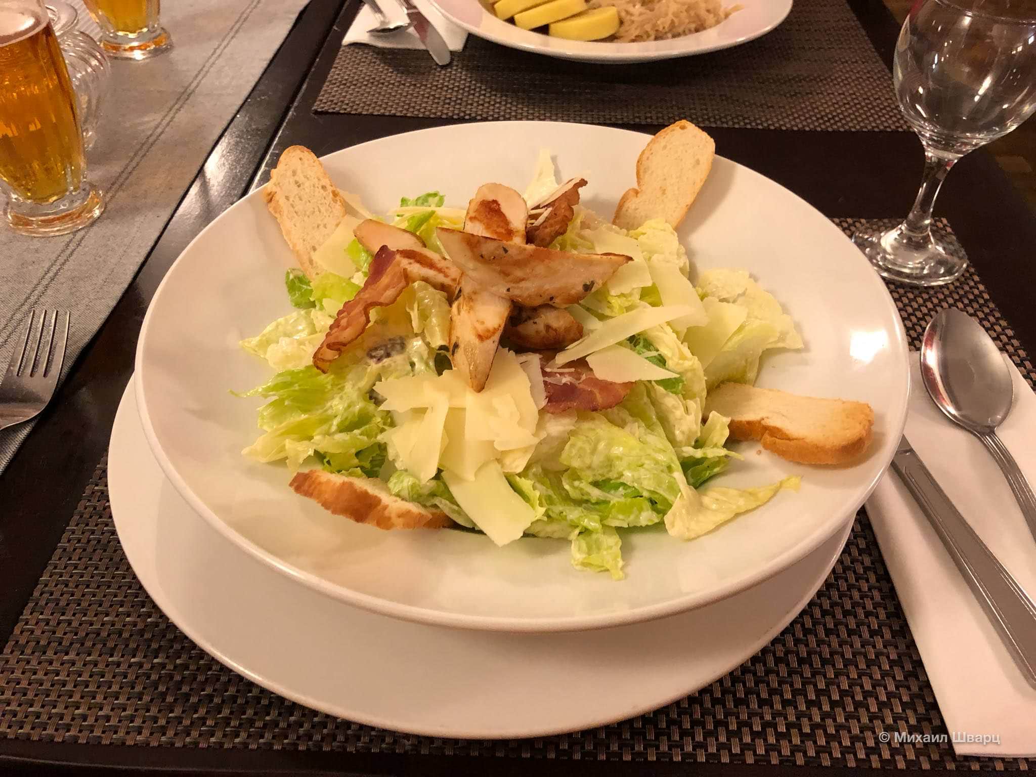 Еда хорошая