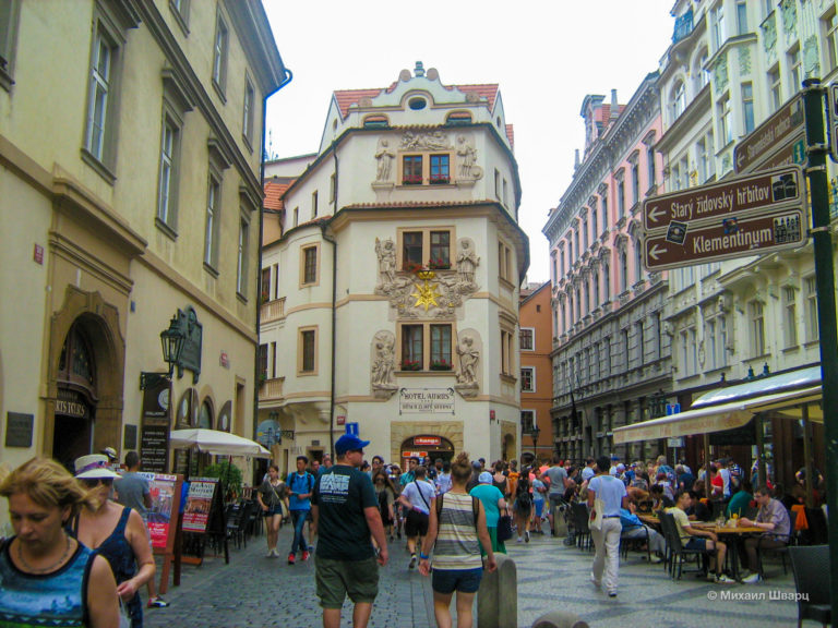 Карлова улица