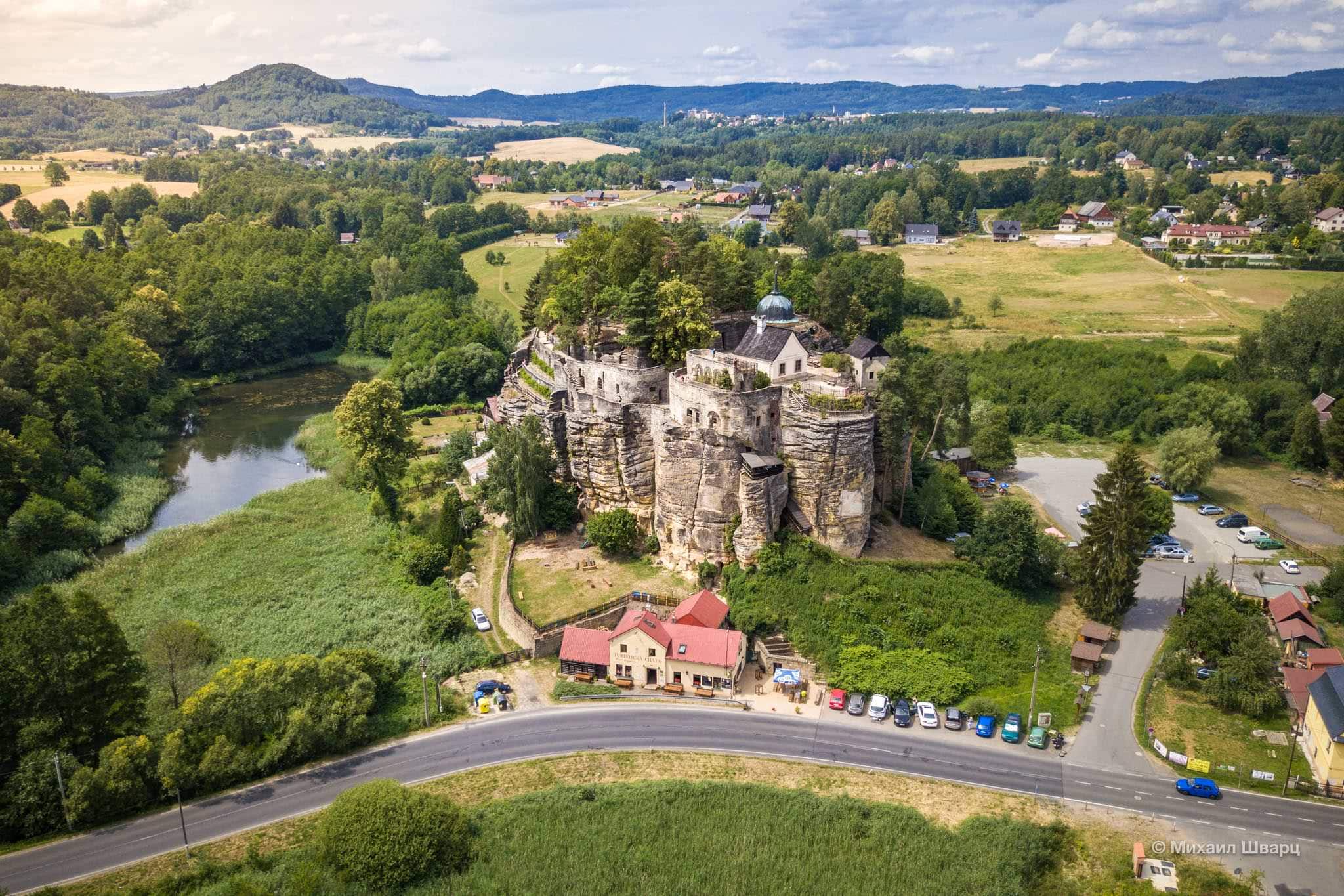Skalni hrad Sloup с воздуха