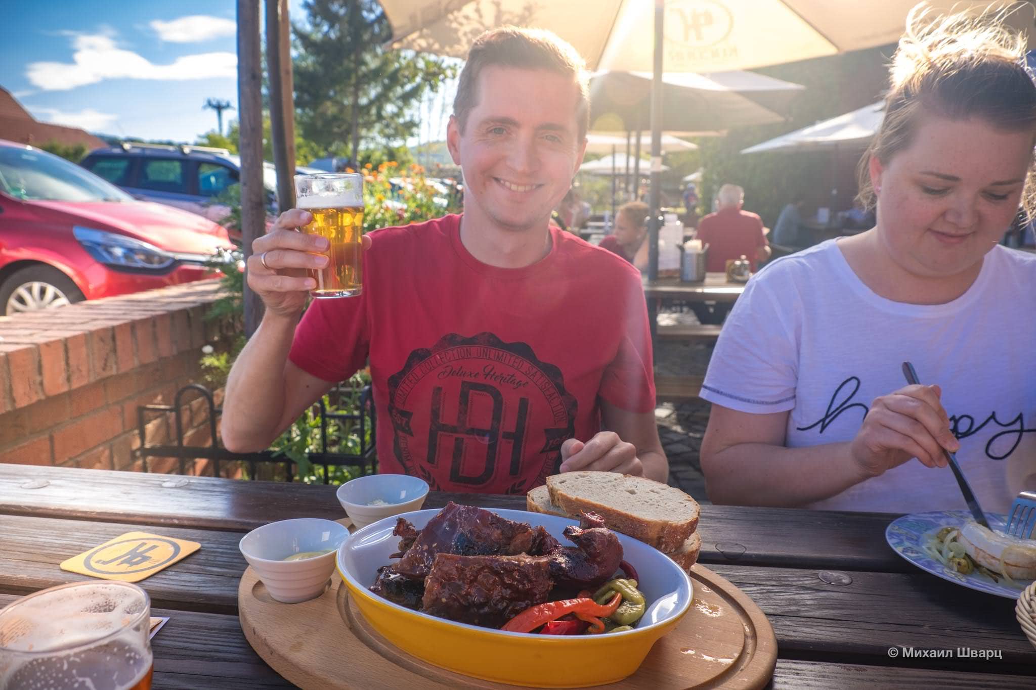 Пиво и рёбрышки