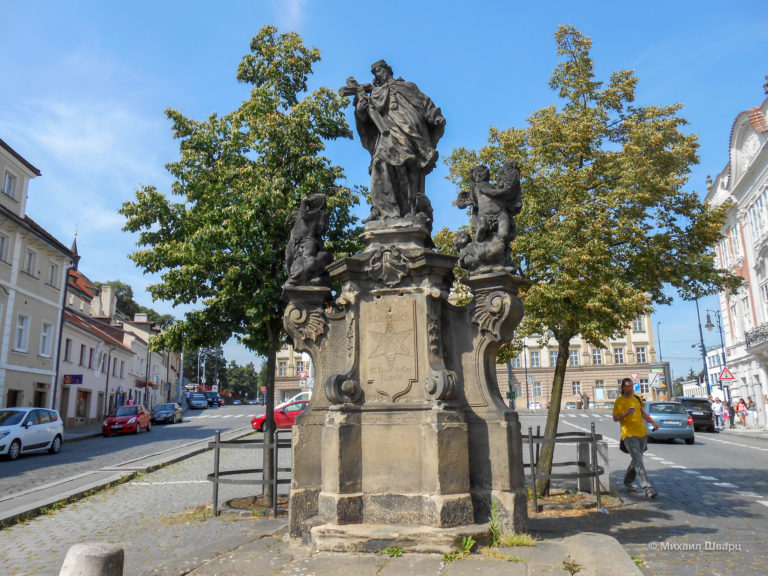 Площадь Погоржелец (Pohořelec)