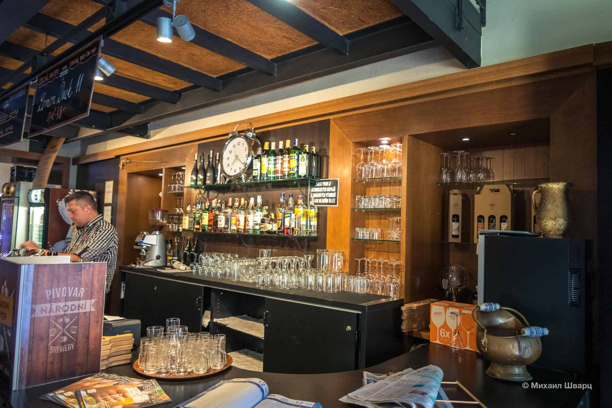 Интерьер ресторана Pivovar Národní