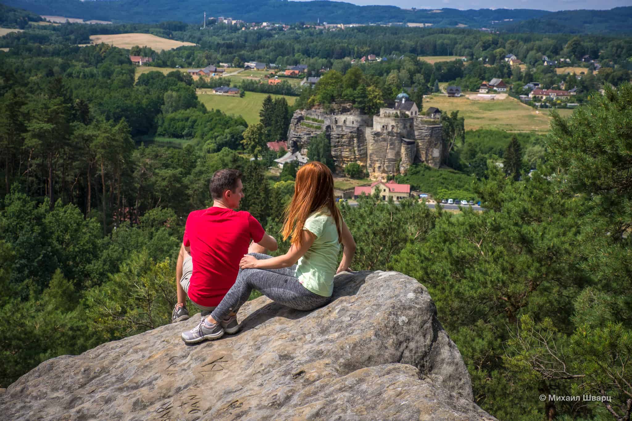 Красивая панорама со смотровой площадки напротив замка
