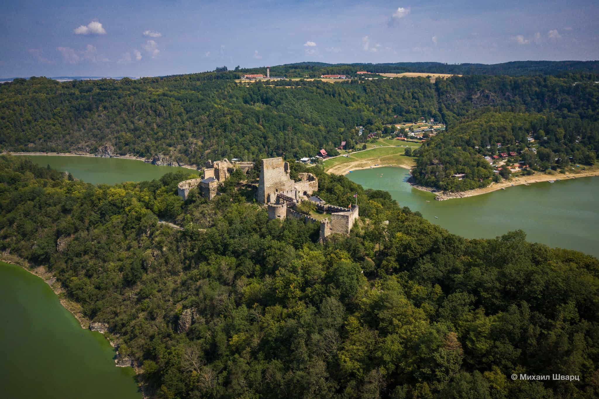 Романтичные руины